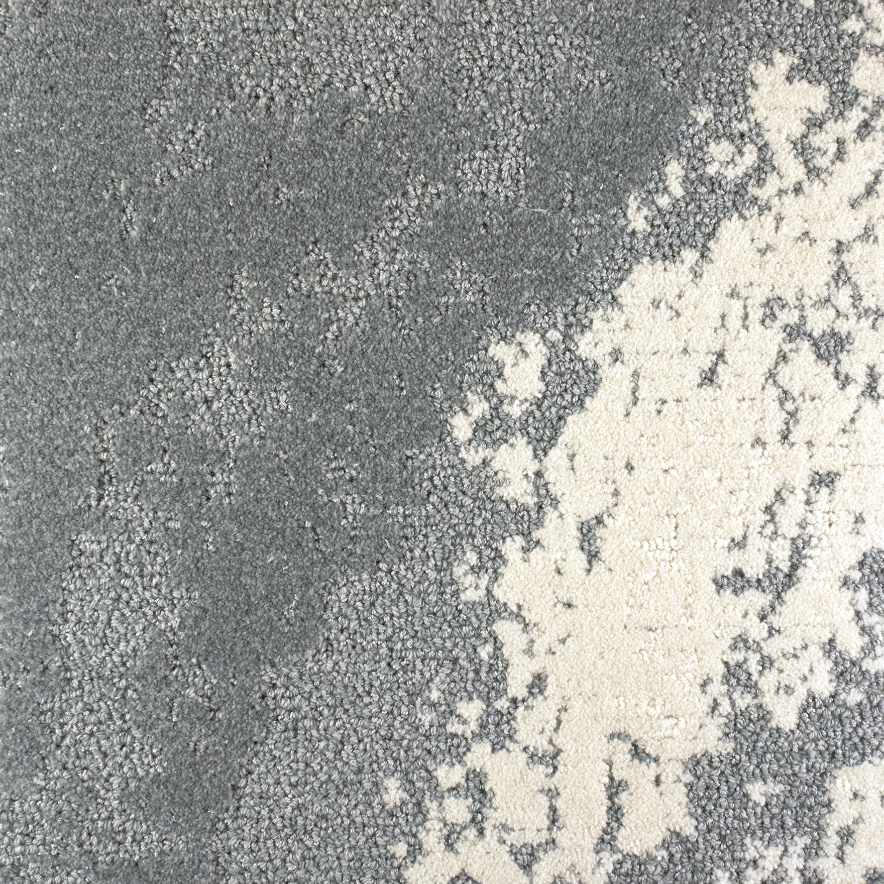 Tallulah Sample | 18" x 18"